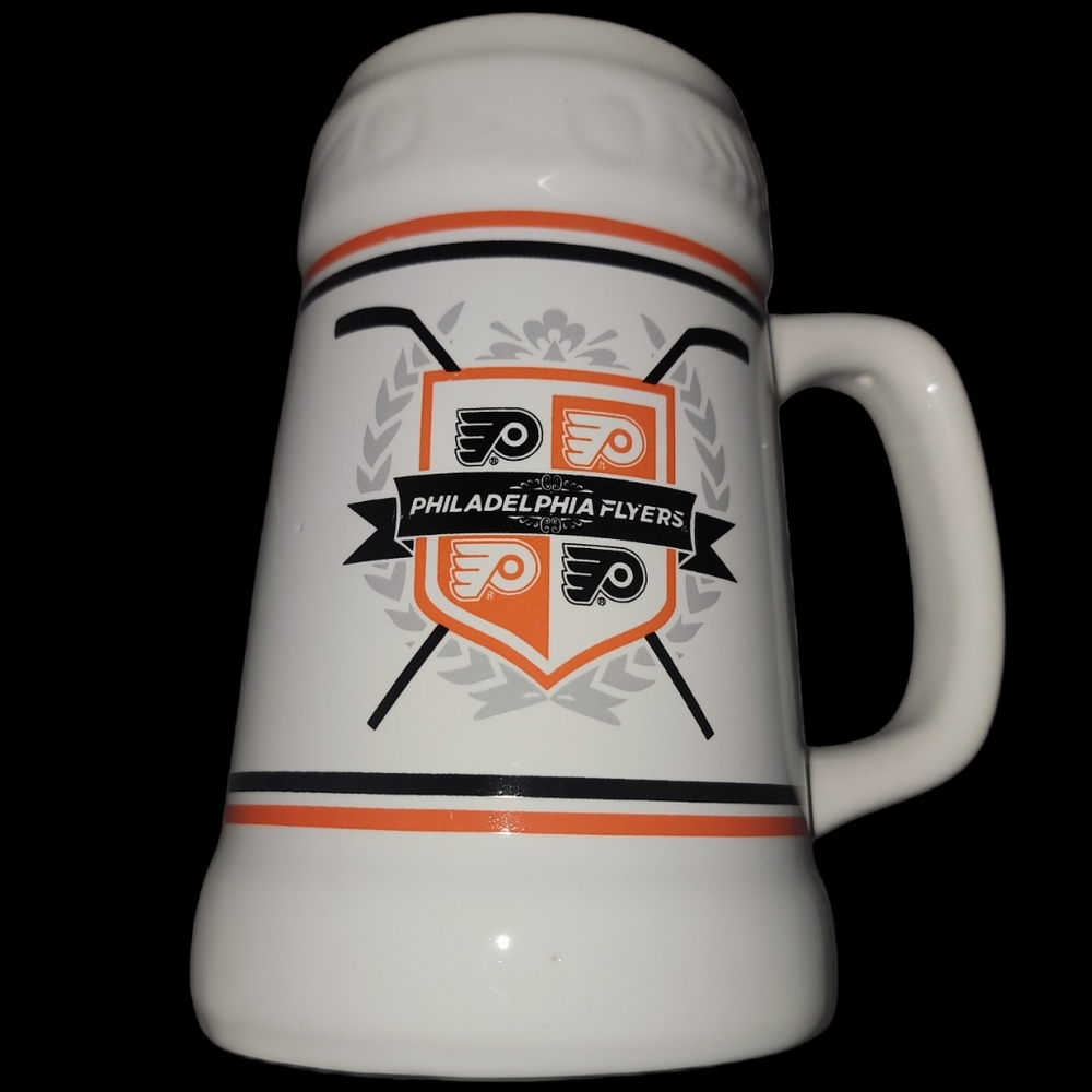 Philadelphia Flyers Hockey Ceramic Stein Limited Edition 2019-20 in great shape